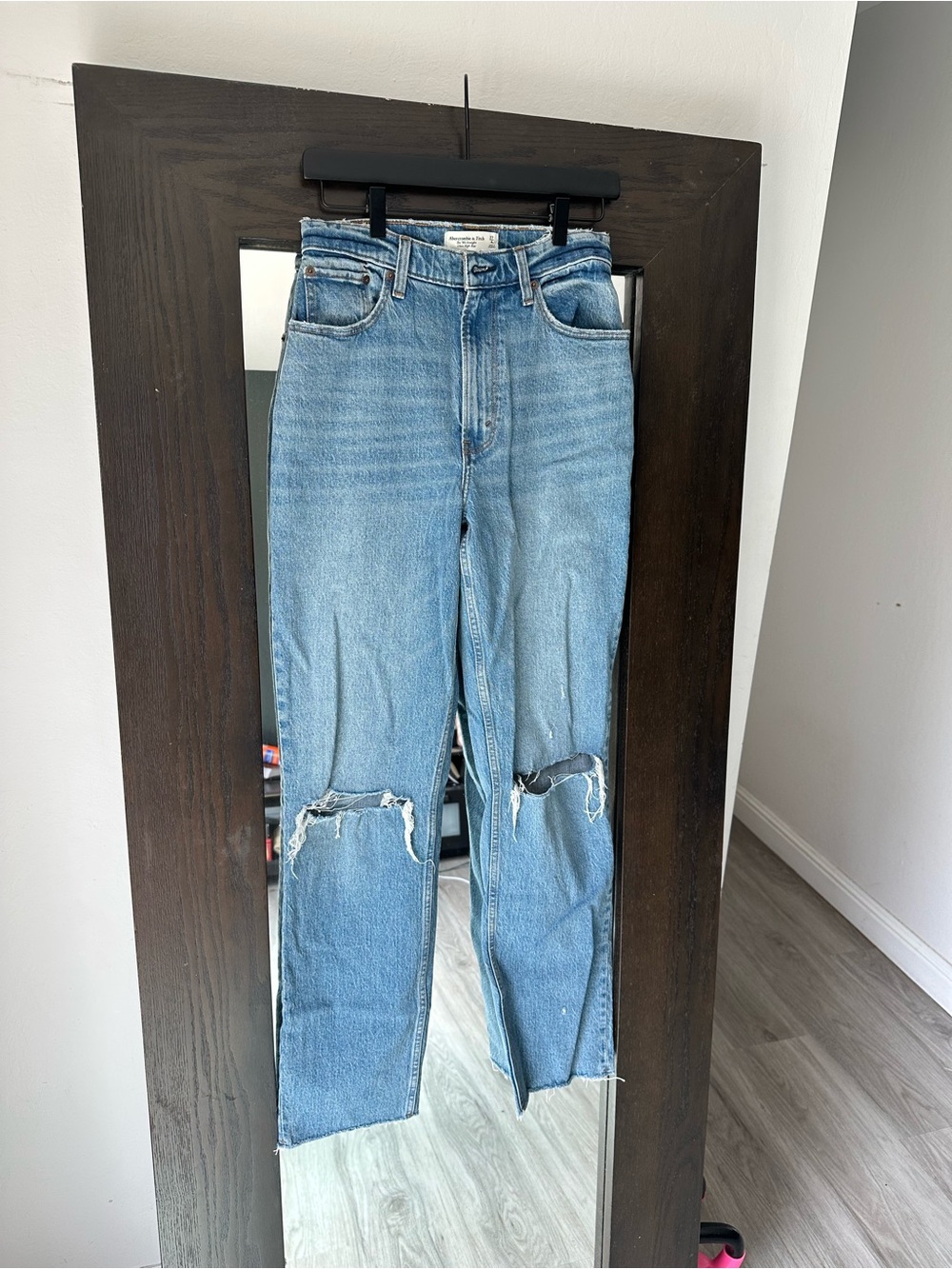 Abercrombie & Fitch The 90’s Straight Ultra High Rise Curve Love Jeans 27/4L